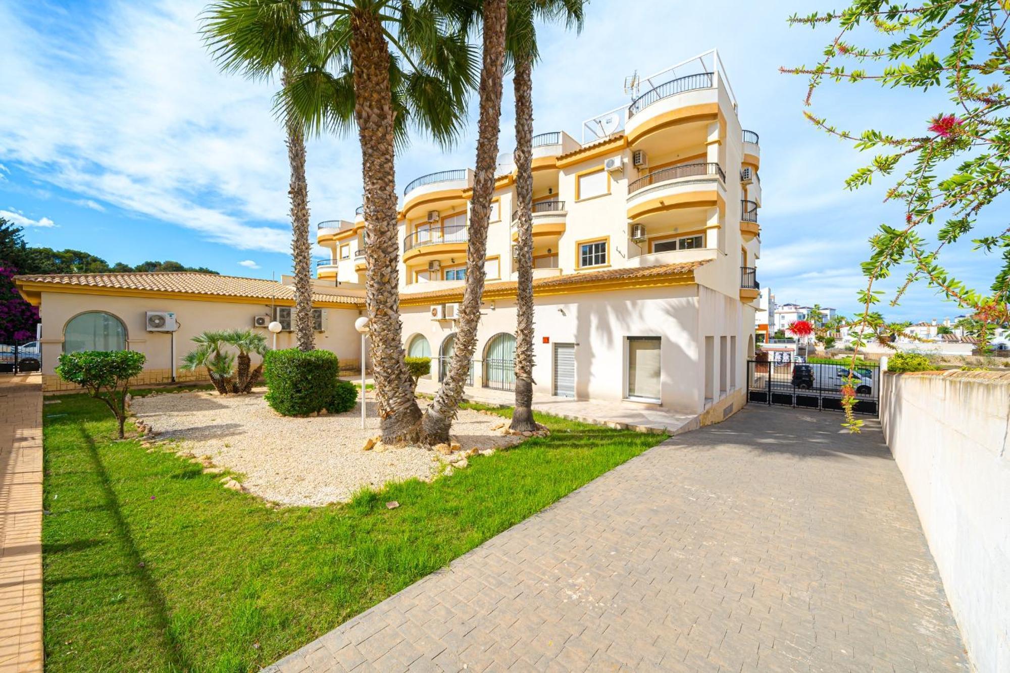 Villamartin Apartment. Excellent Location For Golfers, Cyclists And Hikers Buitenkant foto