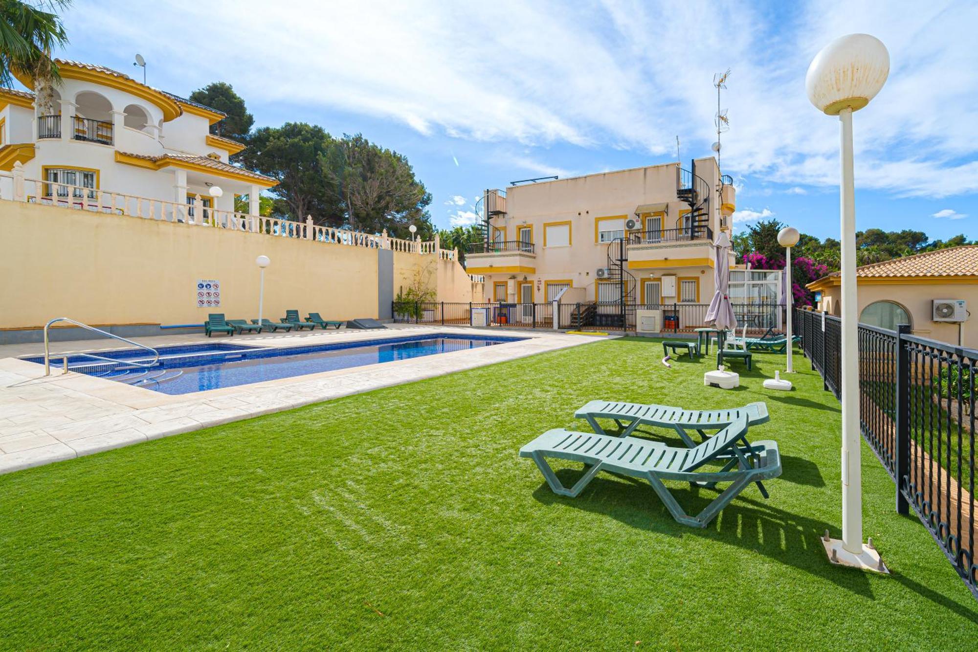 Villamartin Apartment. Excellent Location For Golfers, Cyclists And Hikers Buitenkant foto