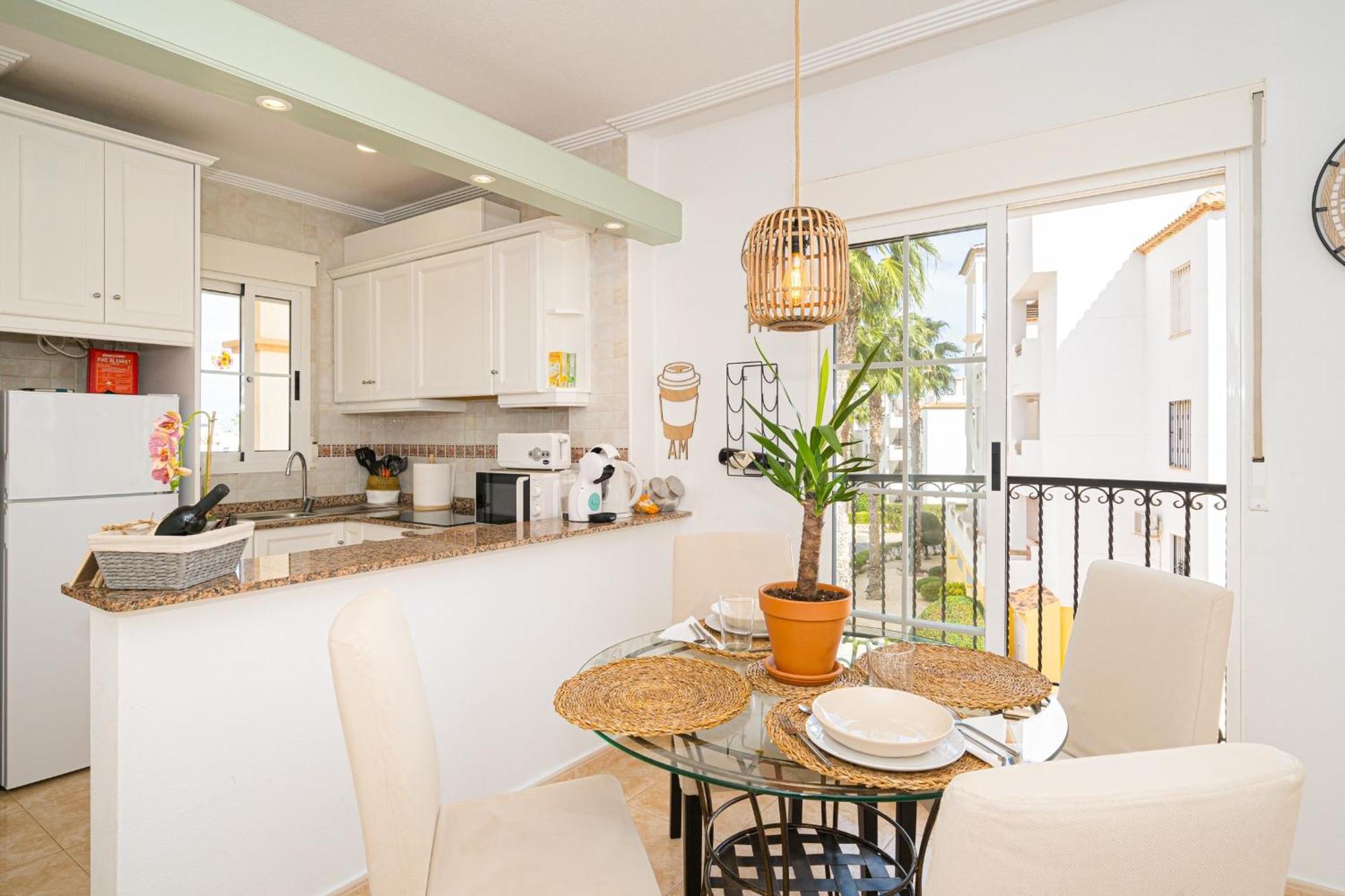 Villamartin Apartment. Excellent Location For Golfers, Cyclists And Hikers Buitenkant foto